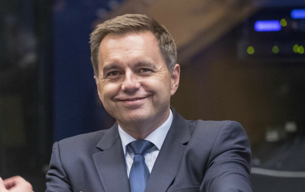 Κάζιμιρ (ΕΚΤ): Ο πόλεμος στο Ιράν φέρνει πιο κοντά την αύξηση των επιτοκίων