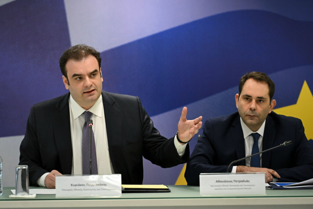 Live η εξειδίκευση των μέτρων στήριξης για καύσιμα, ακτοπλοϊκά και αγρότες