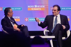 Πιερρακάκης: Κανένας πολίτης, νοικοκυριό ή επιχείρηση μόνη στην κρίση