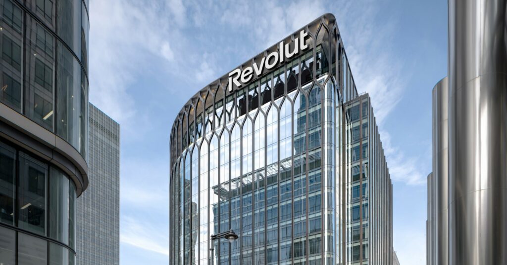 Revolut: Κέρδη ύψους 2,3 δισ.  το 2025, στα 6 δισ. τα έσοδα