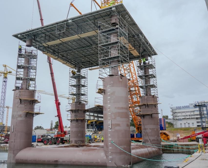 Nαυπηγεία Σαλαμίνας: Καθέλκυση πλατφόρμας θαλάσσιας επιτήρησης USSPS της ΕΤΜΕ
