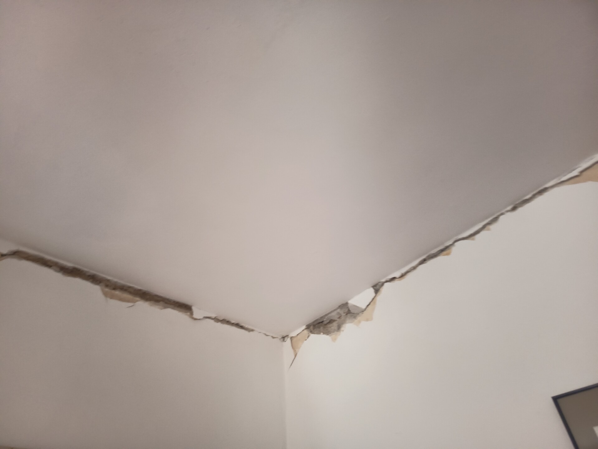 ζημιες σεισμος ηπειρος