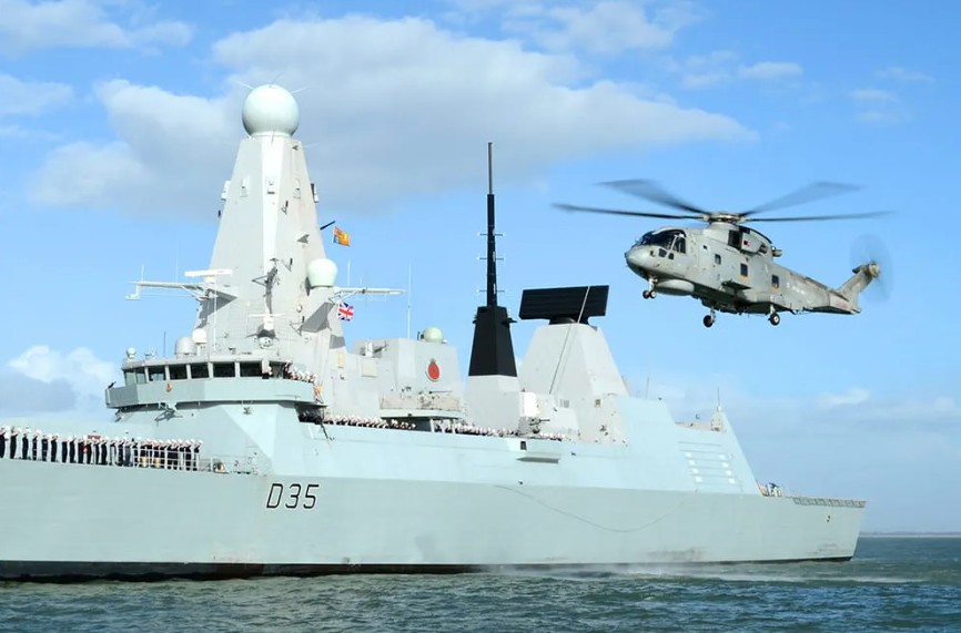 Αυτό είναι το εντυπωσιακό HMS Duncan κλάσης Type 45 που στέλνει η Βρετανία στην Κύπρο