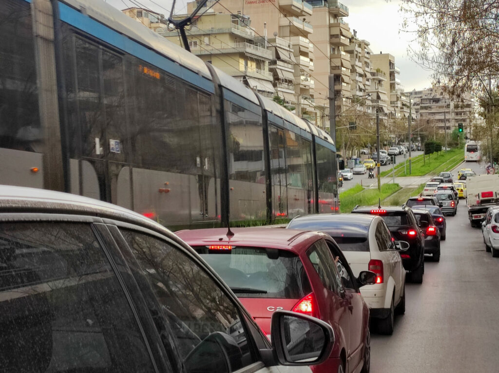 Τέλη κυκλοφορίας με τον μήνα: Πότε ξεκινούν οι αιτήσεις στο myCAR της ΑΑΔΕ