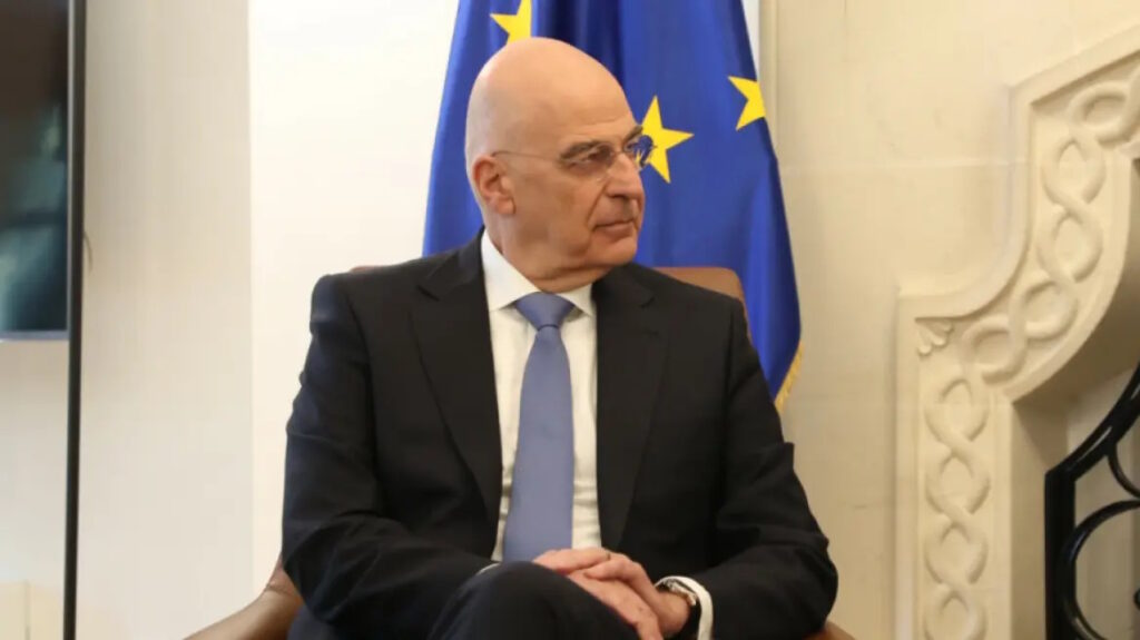 Δένδιας: Η Ελλάδα θα δώσει όποια βοήθεια μπορεί στην Κύπρο