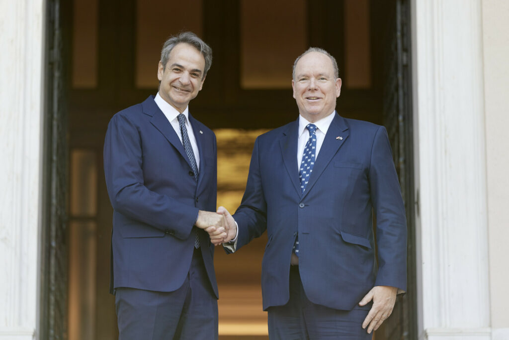 Συνάντηση Μητσοτάκη με πρίγκιπα Αλβέρτο του Μονακό: Συζήτησαν για τα θαλάσσια πάρκα σε Αιγαίο και Ιόνιο