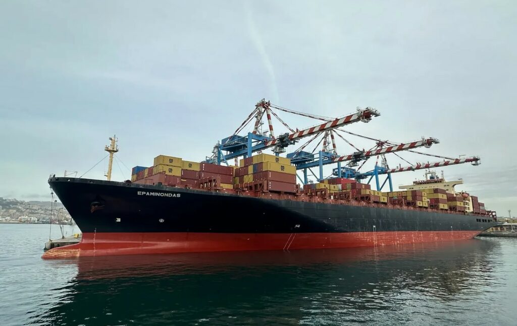 Χτυπήθηκε πλοίο ελληνικών συμφερόντων στο Ορμούζ