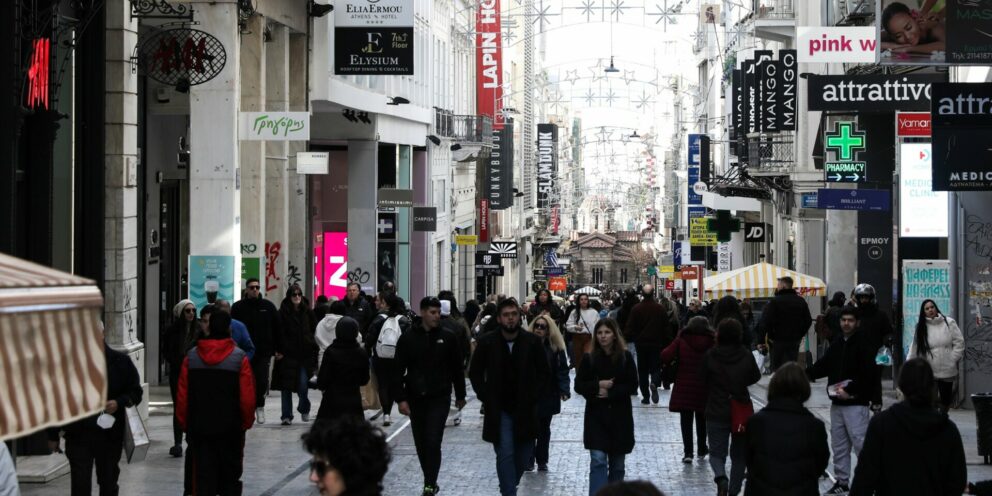 Εμπόριο: Το μεγάλο παζάρι για τις αυξήσεις στη νέα κλαδική σύμβαση