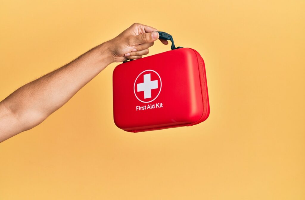 Πρόστιμο 30 ευρώ για το φαρμακείο στο αυτοκίνητο – Πρέπει να έχει και ισοθερμική κουβέρτα