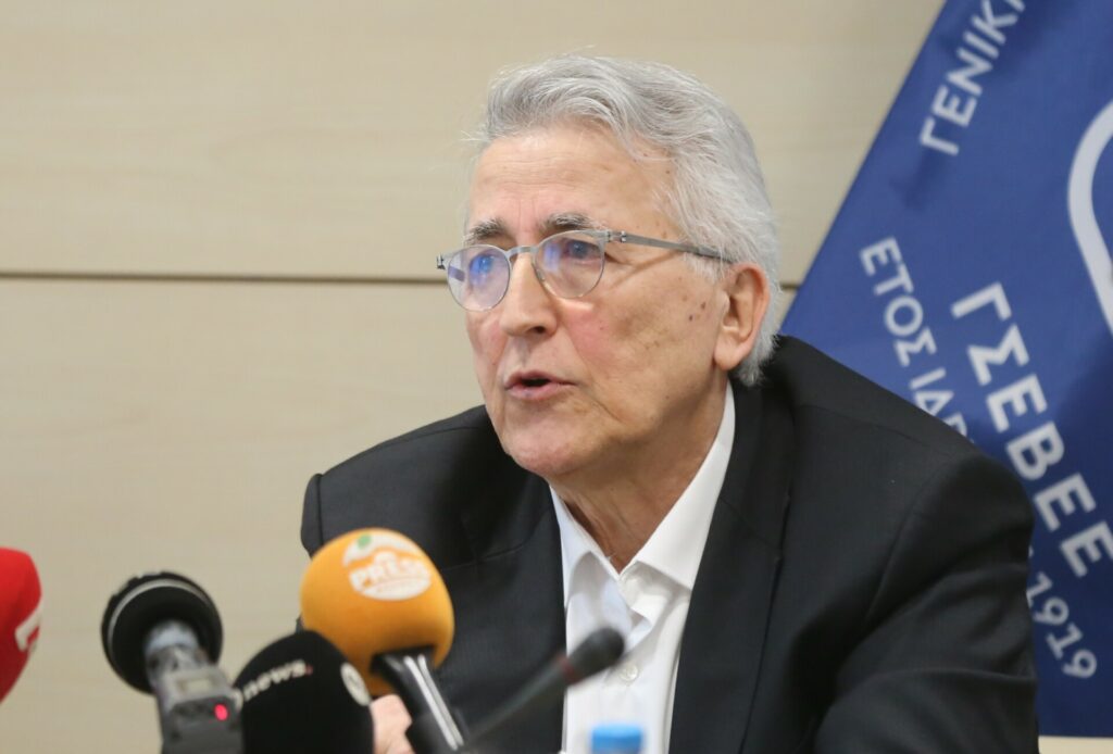 Παναγόπουλος για τον έλεγχο στο σπίτι του: Ψάχνουν στοιχεία για μία ανύπαρκτη υπόθεση, συνεχίζω να κάνω τη δουλειά μου