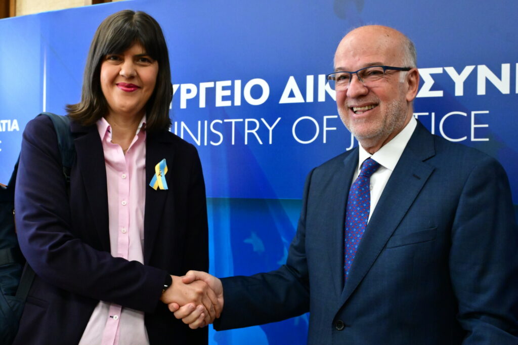 Αίτημα Φλωρίδη προς Κοβέσι να μην στέλνονται σε δόσεις οι δικογραφίες που αφορούν πολιτικά στελέχη