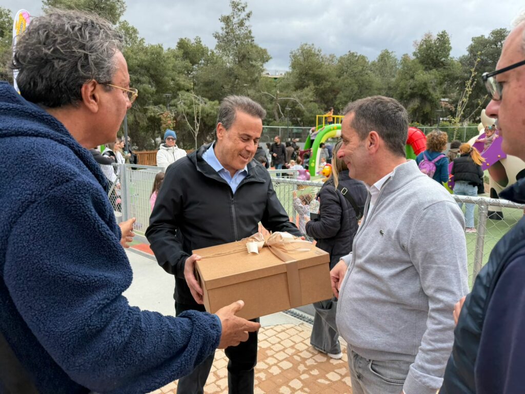 Λόφος του παιδιού, Σταύρος Παπασταύρου