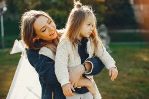 Έκτακτο επίδομα 150 ευρώ για κάθε παιδί: Πότε θα δοθεί, ποιους αφορά