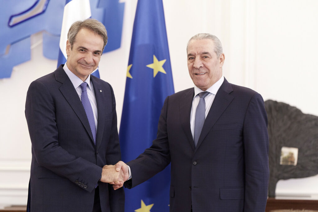 Συνάντηση Μητσοτάκη με τον Αντιπρόεδρο της Παλαιστινιακής Αρχής Hussein al-Sheikh