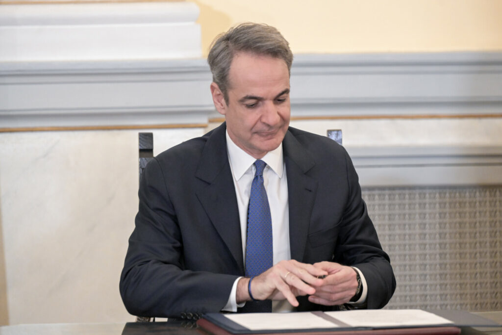 Σύσκεψη υπό τον Μητσοτάκη για ακρίβεια και ελέγχους στην αγορά