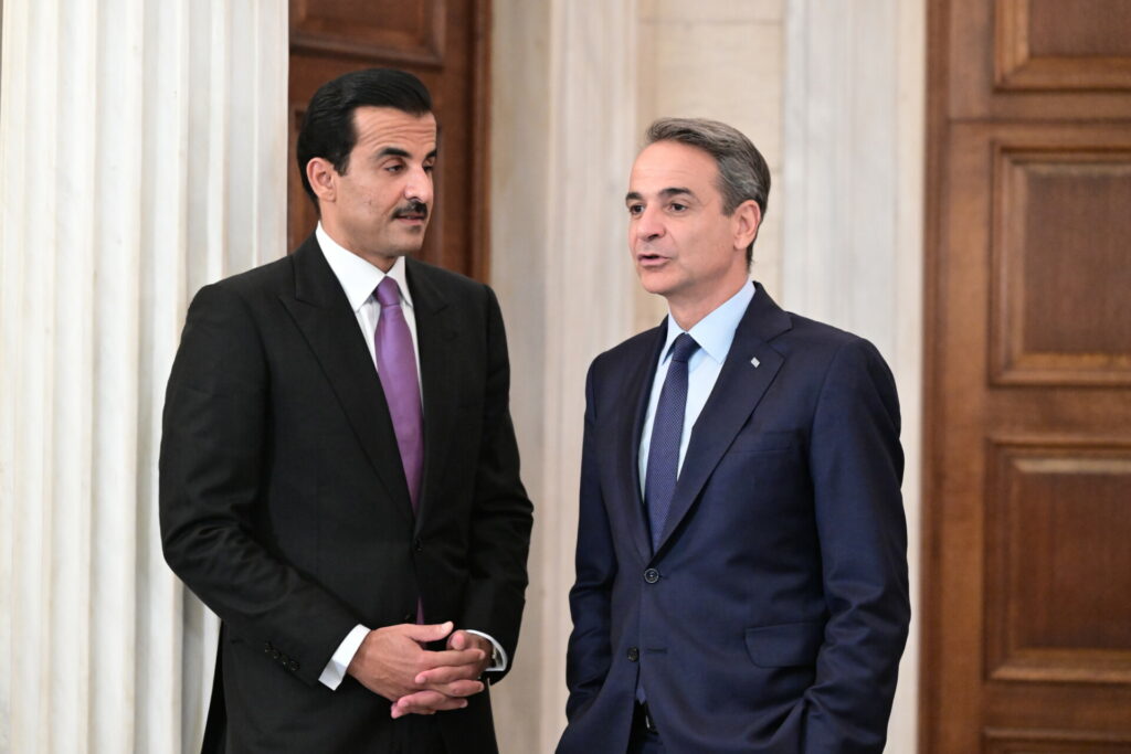 Μητσοτάκης και Εμίρης του Κατάρ συζητούν για επενδύσεις και ασφάλεια