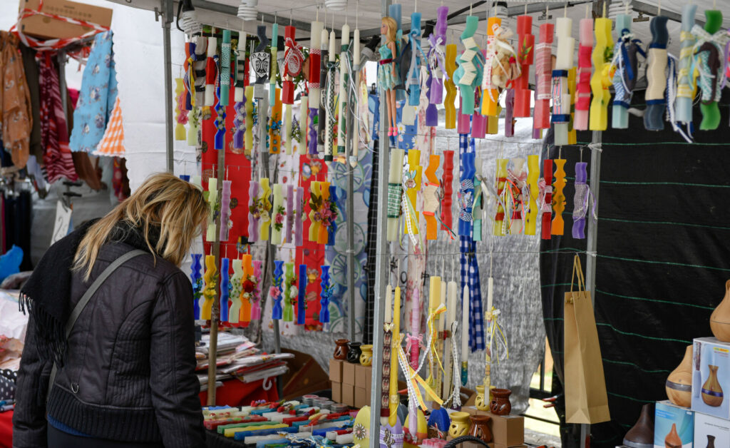 Πάσχα 2026: Τι ώρα κλείνουν τα καταστήματα την Κυριακή των Βαΐων 5/4