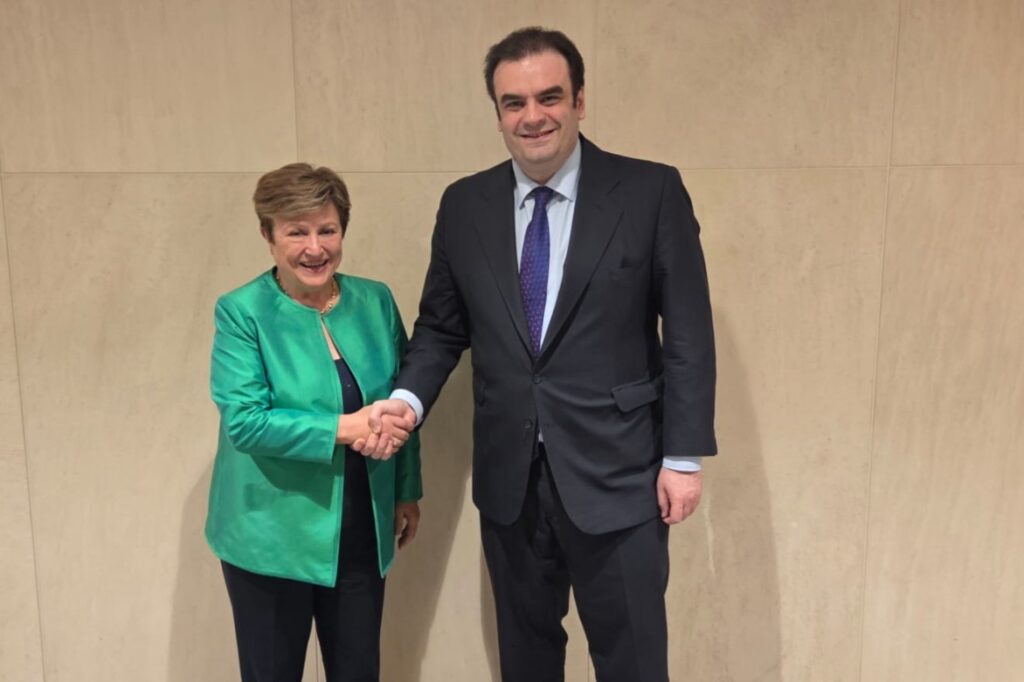 Η ενεργειακή κρίση στο επίκεντρο της συνάντησης Πιερρακάκη με Γκεοργκίεβα