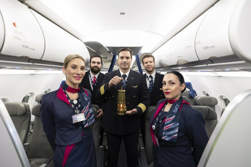 Άγιο Φως, ©Sky Express