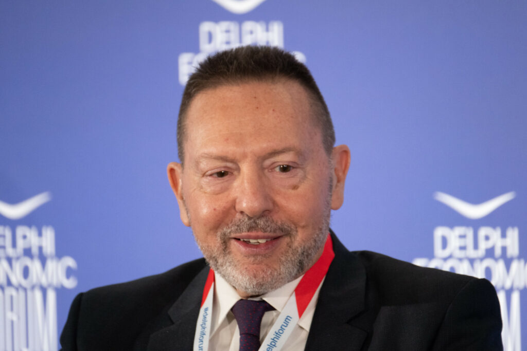 Στουρνάρας: Η ΕΚΤ θα πρέπει να τηρήσει στάση αναμονής για τα επιτόκια