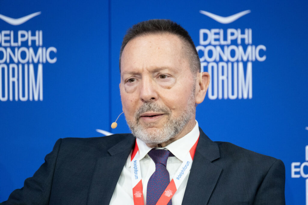 Στουρνάρας: Η ΕΚΤ θα πρέπει να τηρήσει στάση αναμονής για τα επιτόκια