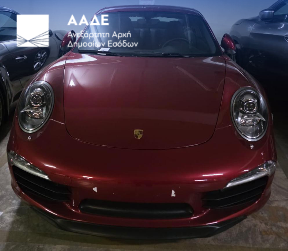 Δεσμεύτηκαν 229 supercars με ξένες πινακίδες από την ΑΑΔΕ