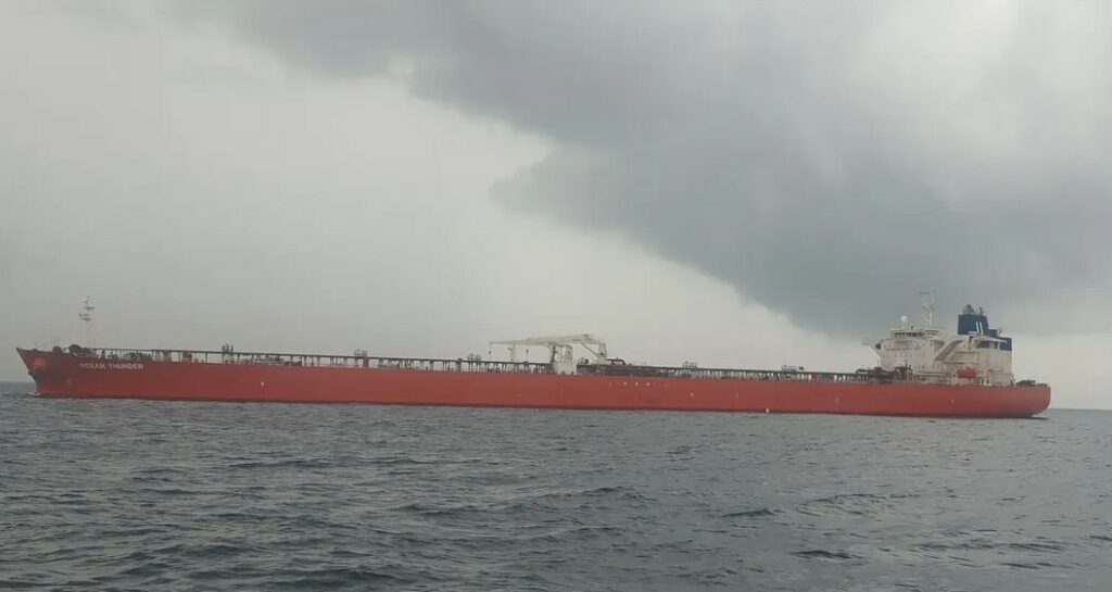 Κινητικότητα στο Ορμούζ: Πετρελαιοφόρο με ιρακινό αργό πέρασε από τα Στενά