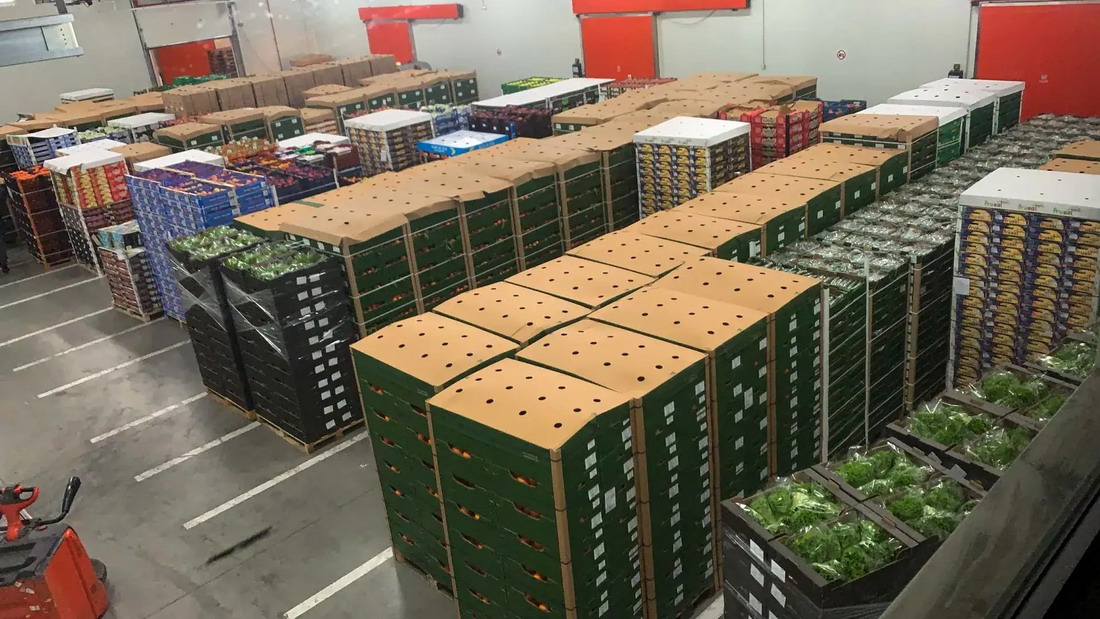 Τσιχλακίδης Group, ψυγεία συντήρησης© Τsichlakidis Group