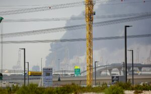 Σε κίνδυνο ο “παράδεισος” που έχτισαν τα κράτη του Κόλπου