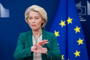 Τα μέτρα της Κομισιόν για την ενεργειακή κρίση – Τι λέει για τις μειώσεις φόρων και τις επιδοτήσεις ευάλωτων τομέων