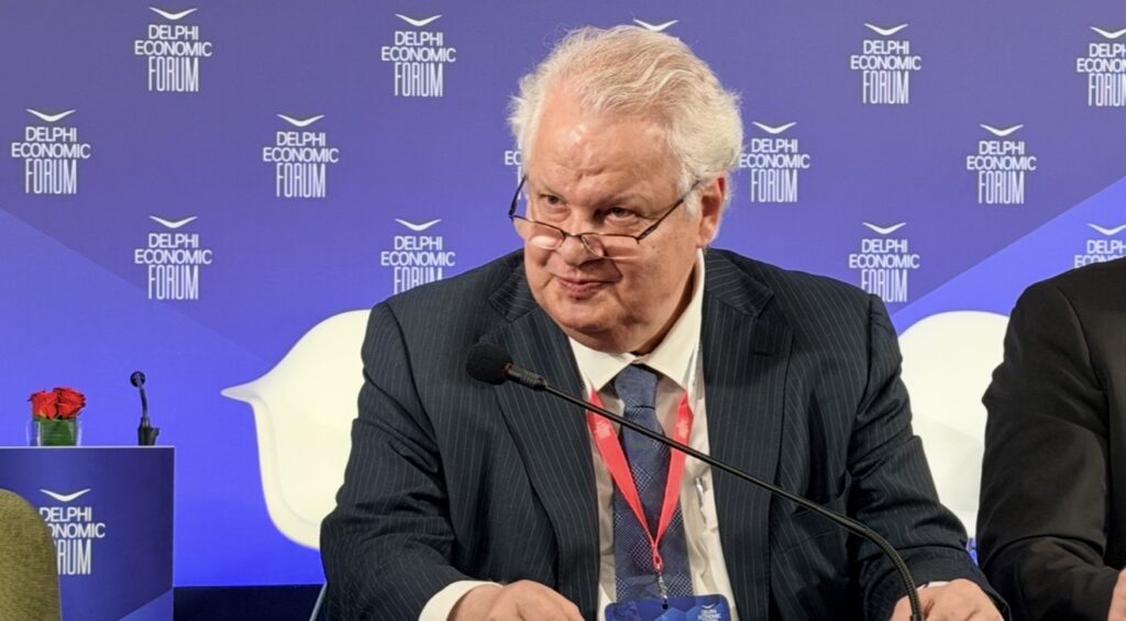 Γιάννης Βάλβης: Από τα deals με Coca-Cola και Pepsi στην εκκρεμότητα της στρατηγικής επένδυσης στη Σαντορίνη