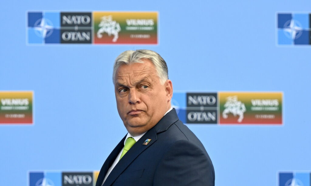 Μαθήματα για τον κόσμο από τη μικρή Ουγγαρία