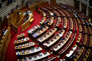 Το… αντάρτικο των γαλάζιων βουλευτών, η “παλιά” και η “νέα” Νέα Δημοκρατία, η κατασκοπεία με το Predator χωρίς κρατικά μυστικά και οι συζητήσεις στο Μαξίμου για τις εκλογές