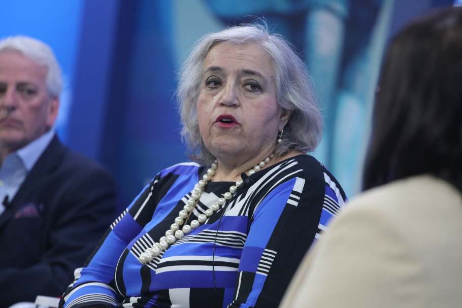 Το ιταλικό χρέος που αλλάζει την ευρωπαϊκή ατζέντα, το μπρα ντε φερ της Ryanair με τη Fraport και η επίσκεψη Παπαδοπούλου στη Λιβύη