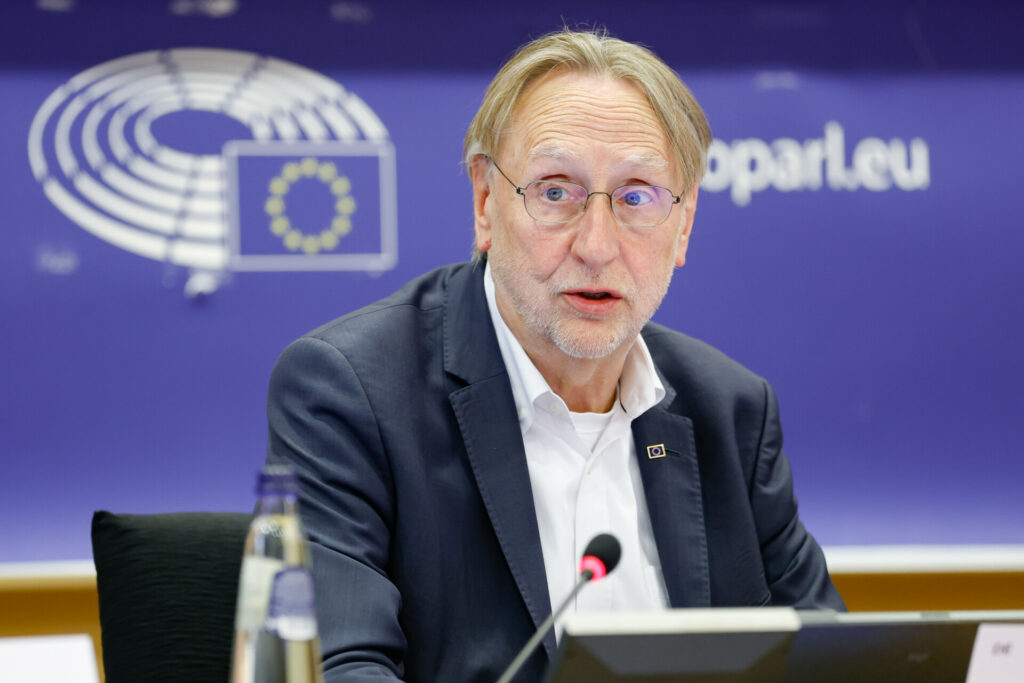 ΕΕ: Οι νέοι δασμοί Τραμπ δείχνουν την αναξιοπιστία των ΗΠΑ