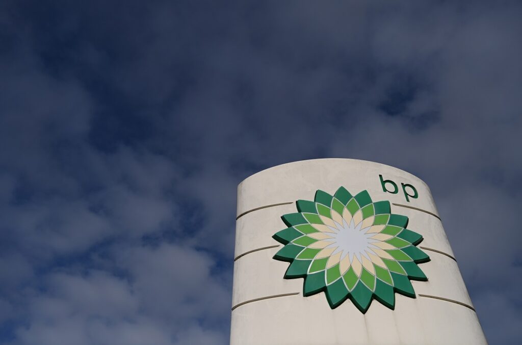 Κατρακυλά η μετοχή της BP μετά την αποπομπή – σοκ του προέδρου: Ποιος είναι ο Albert Manifold