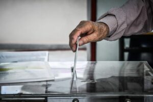 Οι επτά “ασύμμετρες απειλές” στην πορεία προς την κάλπη