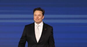 SpaceX: Έσοδα στα 7,81 δισ. δολάρια έναντι 6,93 δισ. που αναμένονταν, με άλμα 92%