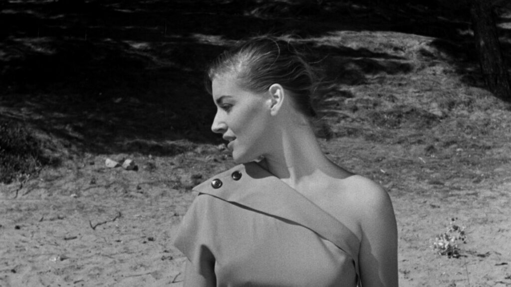 "Εύα" (1953) της Μαρίας Πλυτά, ©kleidarithmos