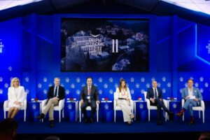 Η ψηφιακή ευημερία των παιδιών στο επίκεντρο συζήτησης στο 11ο Οικονομικό Φόρουμ των Δελφών