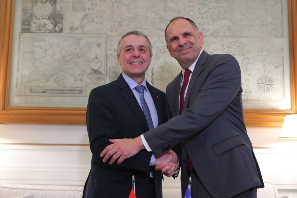 Γεραπετρίτης: Eμβάθυνση σχέσεων Ελλάδας-Ελβετίας