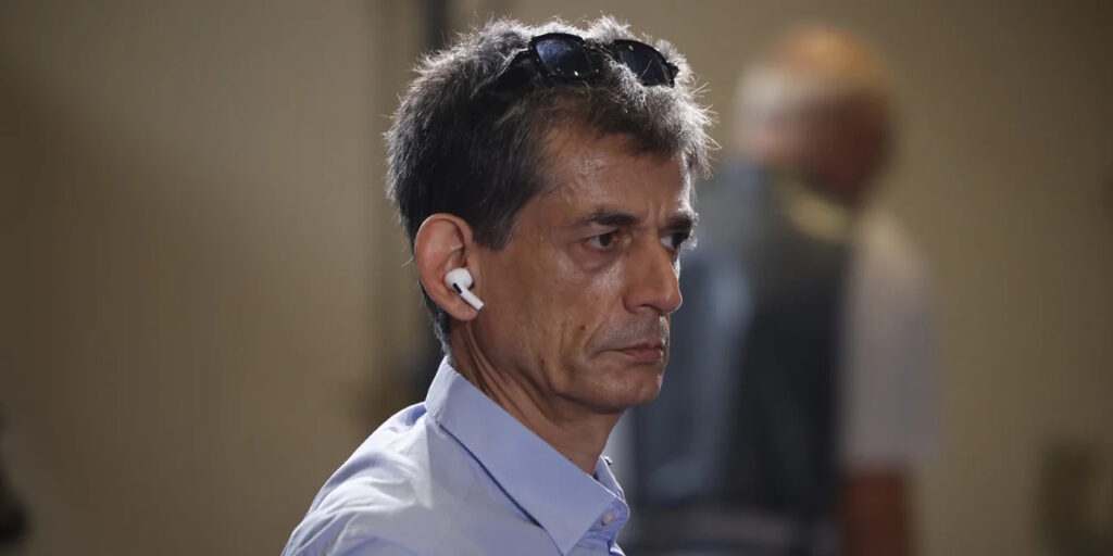 Καρανίκας κατά Τσίπρα: Υποτελής και απελπισμένος για εξουσία