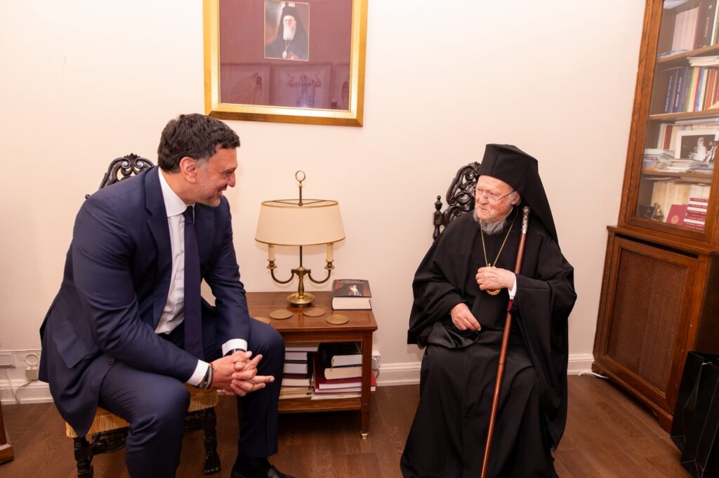 Συνάντηση Κικίλια με Βαρθολομαίο: Μήνυμα ενότητας σε περίοδο προκλήσεων