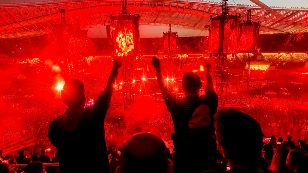 Μυθική η εμφάνιση των Metallica στο ΟΑΚΑ