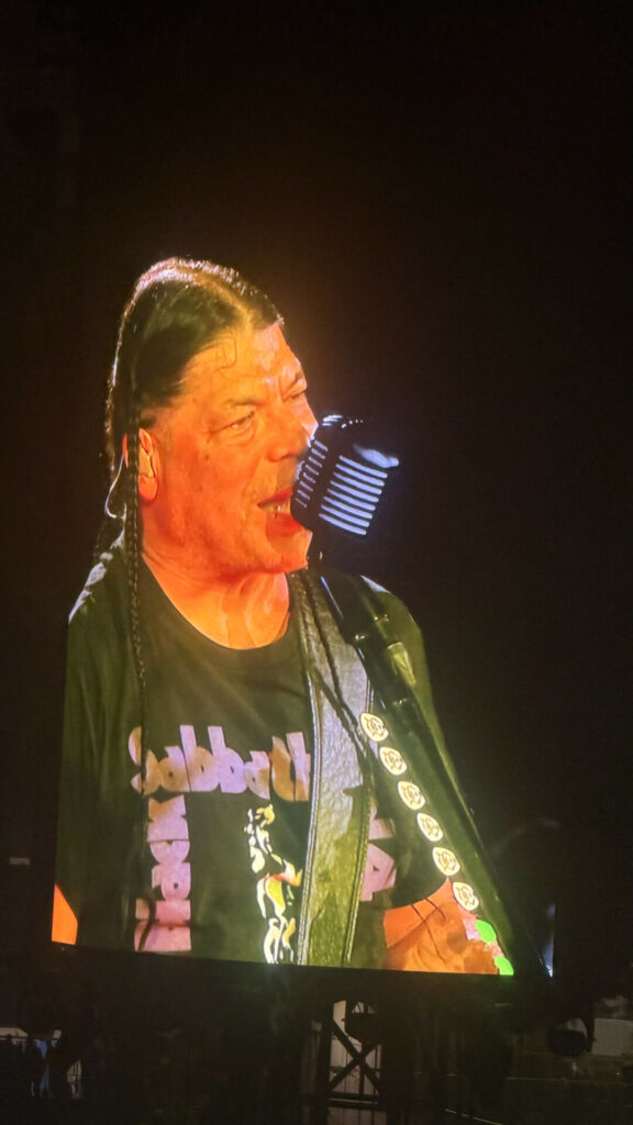 Μυθική η εμφάνιση των Metallica στο ΟΑΚΑ