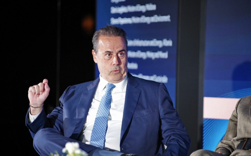 Παπασταύρου: Η Ελλάδα πρωταγωνιστεί στις ΑΠΕ – Κολοσσιαία αλλαγή ο Κάθετος Διάδρομος
