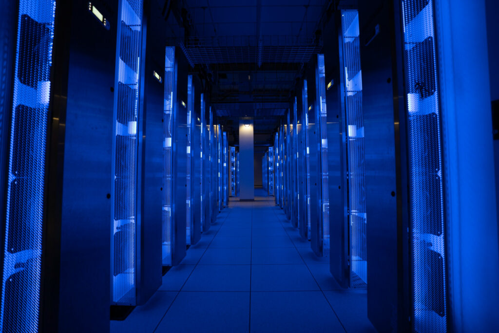 Schneider Electric: Παρέδωσε υποδομές AI άνω των 290 εκατ. δολαρίων στην TeraWulf