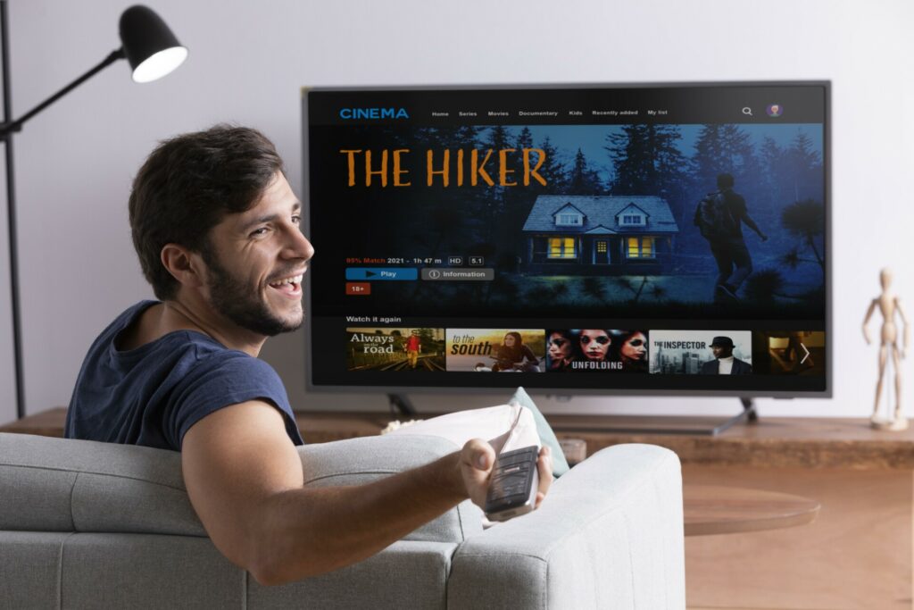 5 δωρεάν λύσεις που κάνουν κάθε smart TV να λειτουργεί σαν premium μοντέλο