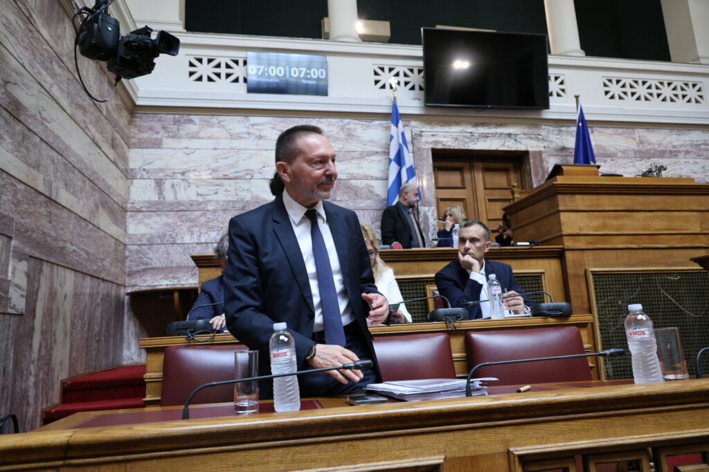 Στουρνάρας: Η Ελλάδα της κρίσης ανήκει στο παρελθόν, αλλά οι κίνδυνοι έχουν ενταθεί