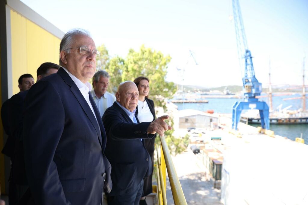 Θεοδωρικάκος για ναυπηγική βιομηχανία: Στοίχημα για την παραγωγική Ελλάδα